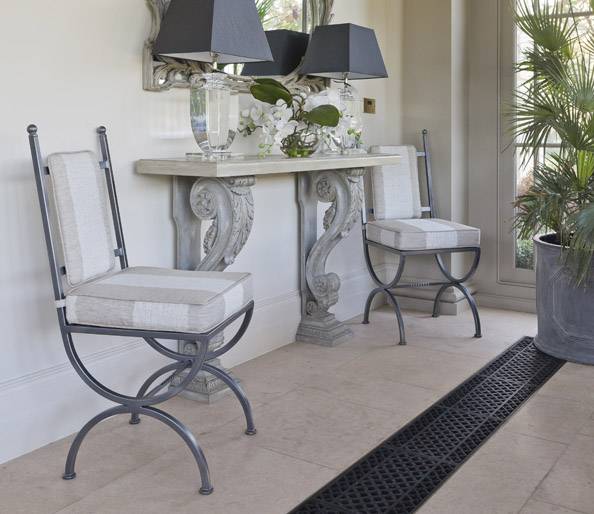 Windsor Metal Chair Boxed Cushion Bennington Furniture